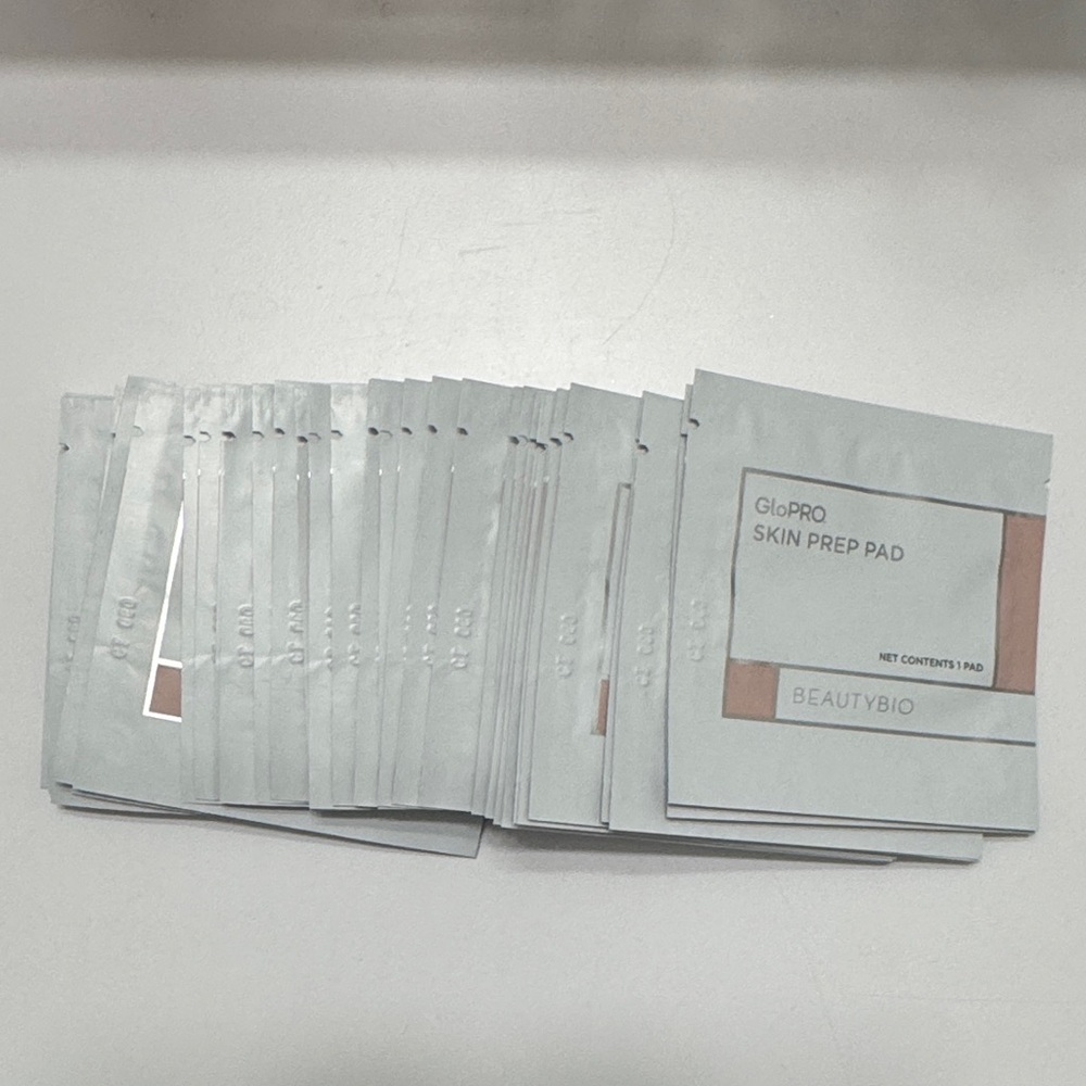 BeautyBio Skin Prep Pad - White
